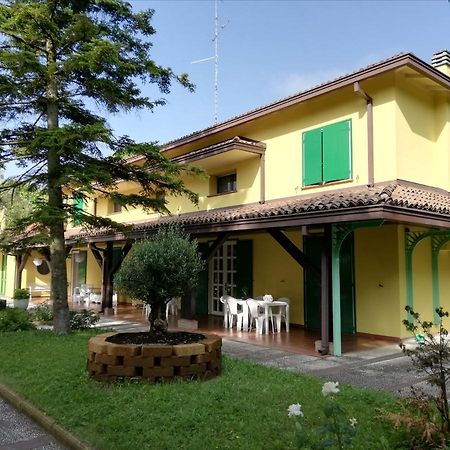 B&B Villa Dei Cigni Reali Carpi Eksteriør billede